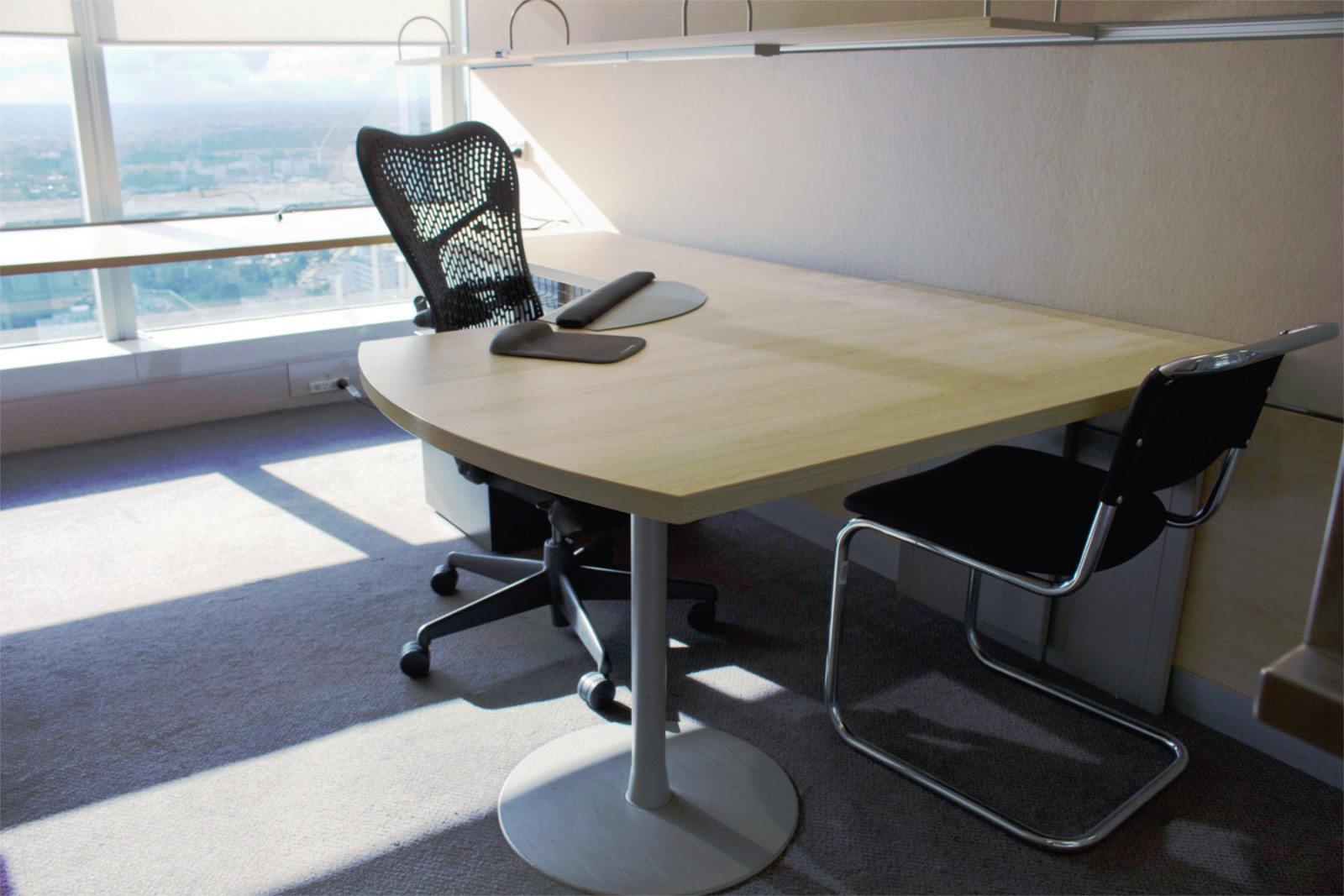 Office Desk and Mirra Chair