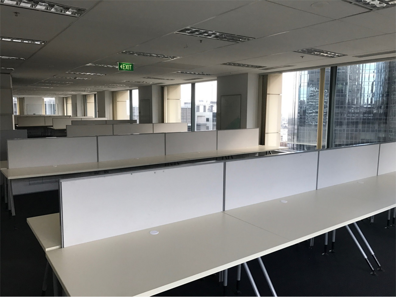 office workstations straight office furniture rental 459 Collins Street