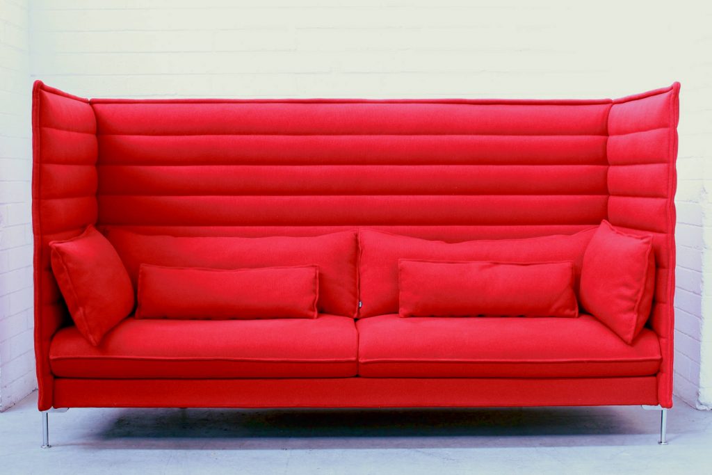 Alcove 3 Seater Vitra red1